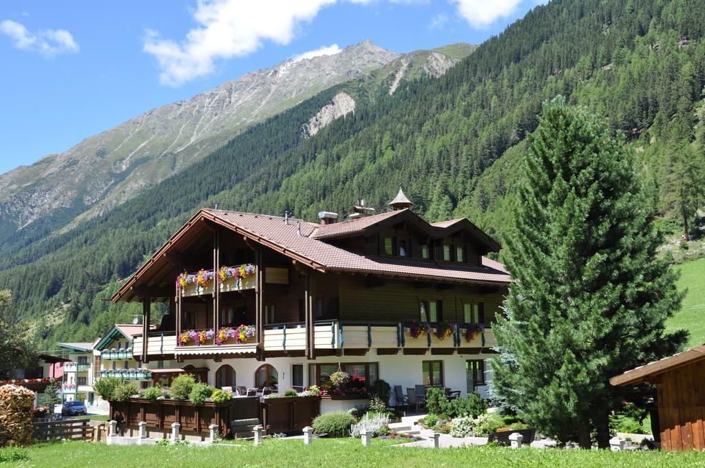 Ferienhaus Brigitte Langenfeld Exterior photo