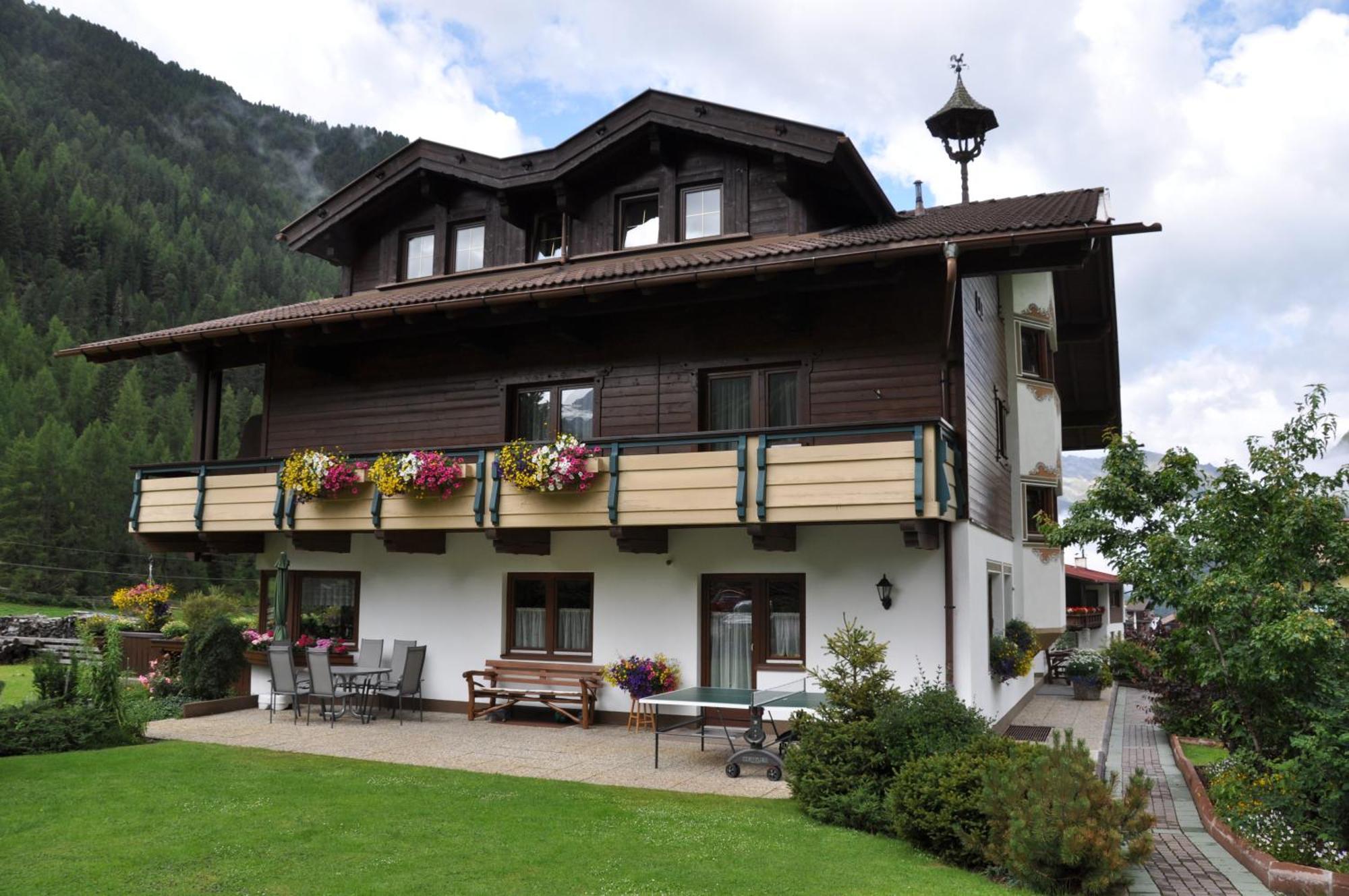 Ferienhaus Brigitte Langenfeld Exterior photo